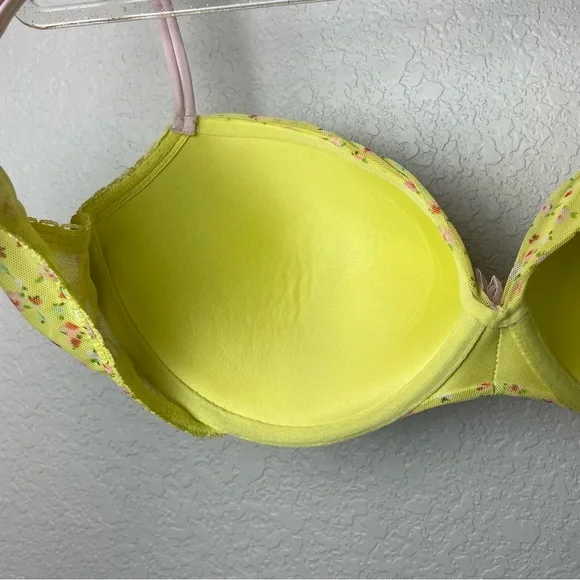 Victoria's Secret Butter Yellow and Pink Floral Bra Padded Demi Size 36D - Picture 8 of 9